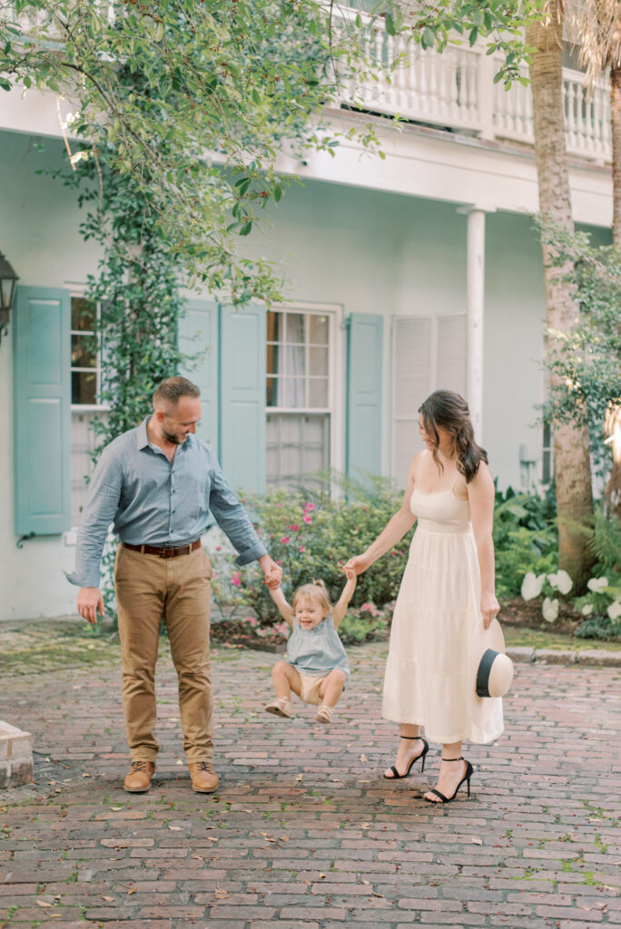 family photo shoot in Charleston